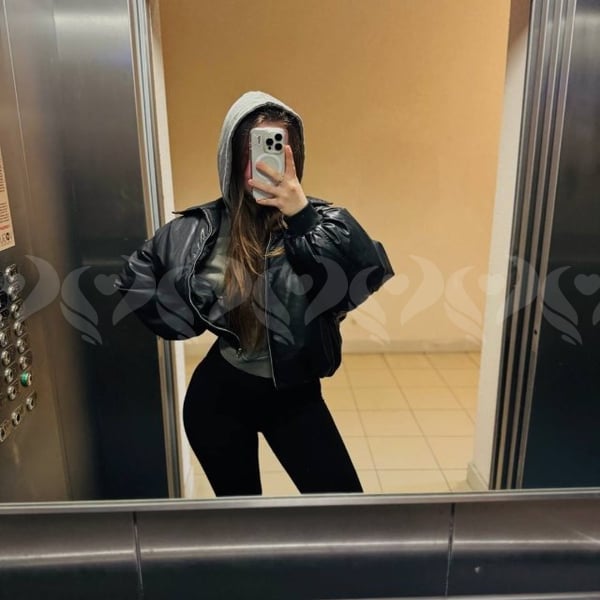 😍 Две молодые подружки VIP-уровня — Kiss 🫦 — Киев, Оболонский — Naberu