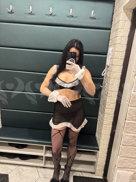 Я хочу, щоб ти піддався пристрастям і написав мені прямо зараз  — Валерія — Киев, Печерский — метро Кловская — Naberu