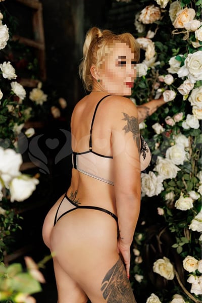 Со мной ты ощутишь в полной мере каждую потраченную гривну — Милена — Киев, Печерский — метро Печерская — Naberu